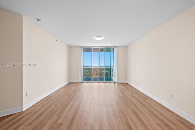 15051 Royal Oaks Lane 2103, North Miami, FL 33181