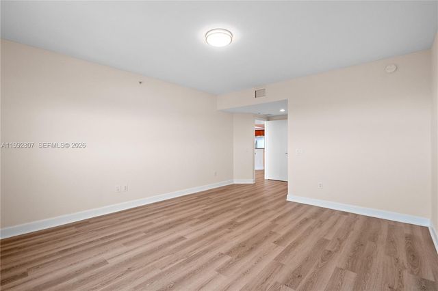 15051 Royal Oaks Lane 2103, North Miami, FL 33181