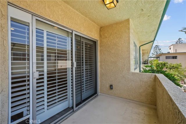 5328 Newcastle Avenue 58, Encino, CA 91316