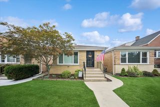 7331 W Clarence Avenue, Chicago, IL 60631