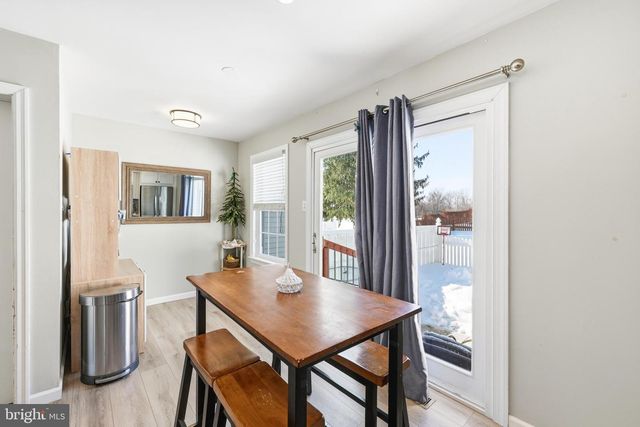 55 VIOLET LN, Newtown, PA 18940