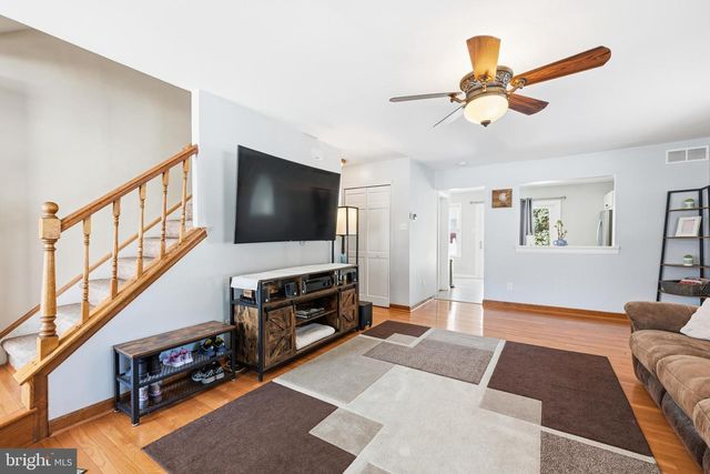 55 VIOLET LN, Newtown, PA 18940