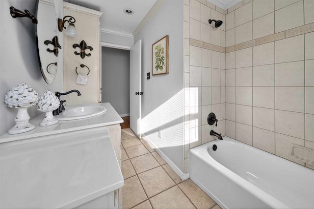 4205 Birdwell Drive, Tyler, TX 75703