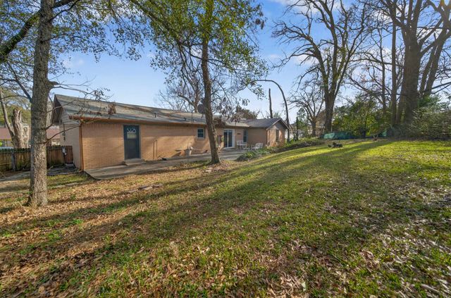 4205 Birdwell Drive, Tyler, TX 75703