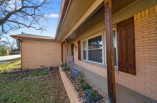 4205 Birdwell Drive, Tyler, TX 75703