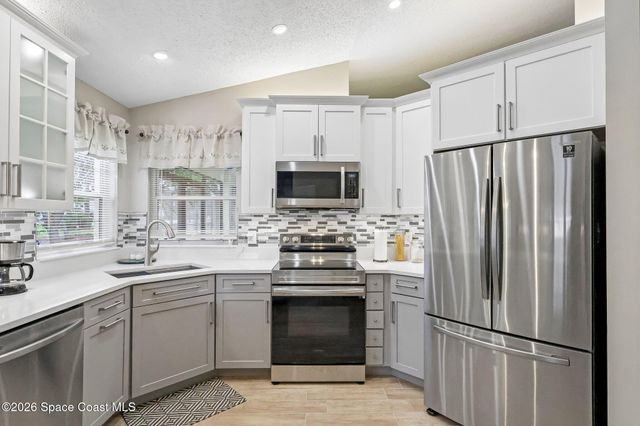1009 Homewood Avenue, Melbourne, FL 32940