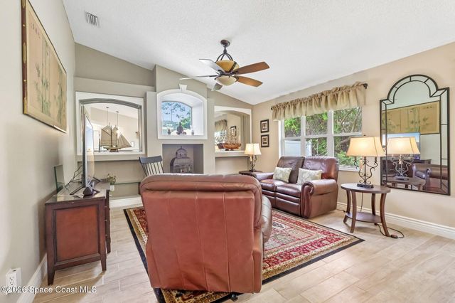 1009 Homewood Avenue, Melbourne, FL 32940
