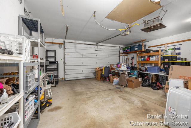6332 Brookfield Court, Georgetown Twp, MI 49426