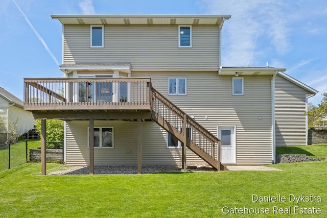 6332 Brookfield Court, Georgetown Twp, MI 49426