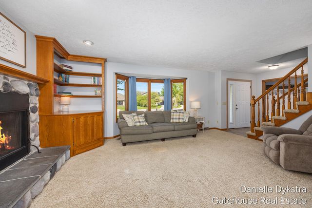 6332 Brookfield Court, Georgetown Twp, MI 49426