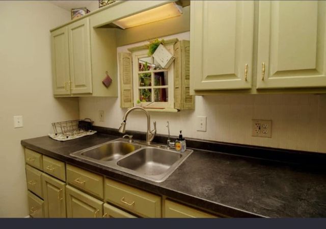 3325 W 932 N, Lake Village, IN 46349