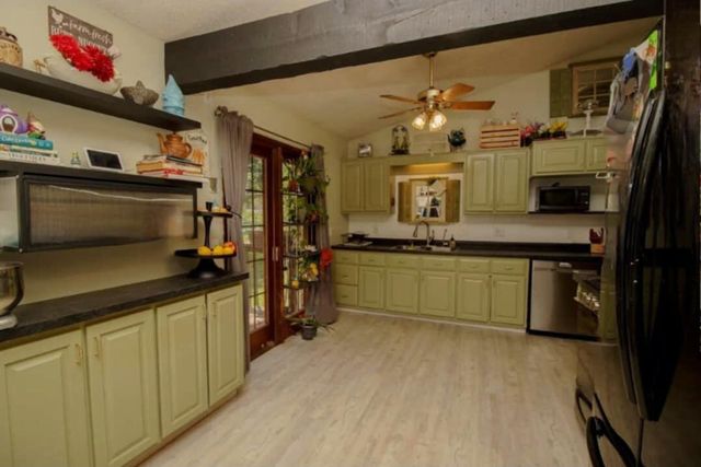 3325 W 932 N, Lake Village, IN 46349