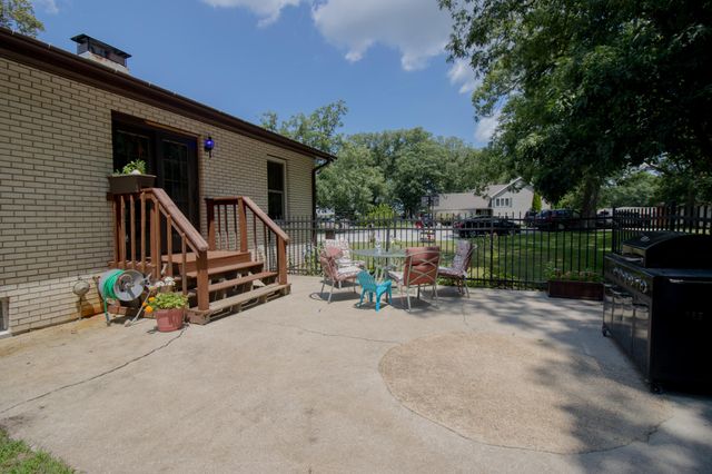 3325 W 932 N, Lake Village, IN 46349