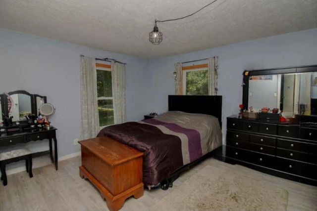 3325 W 932 N, Lake Village, IN 46349