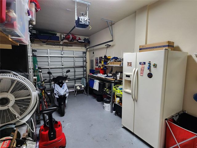 11362 SW 234th St, Homestead, FL 33032