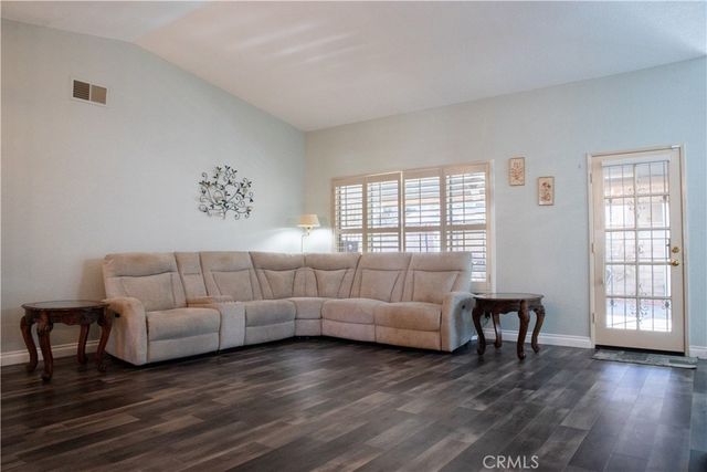 2669 Maple Drive, Hemet, CA 92545