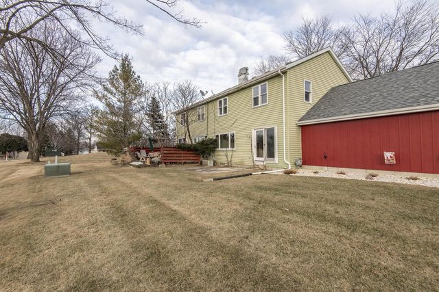 3 Linden CIRCLE, Jefferson, WI 53549