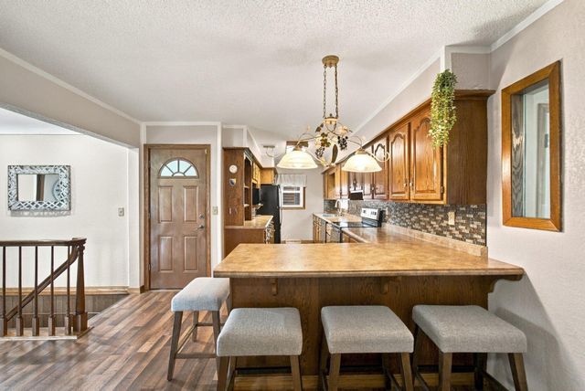 1156 Lindner Drive, Waterloo, IA 50702