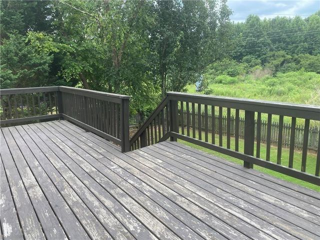 3470 Maple Terrace Drive, Suwanee, GA 30024