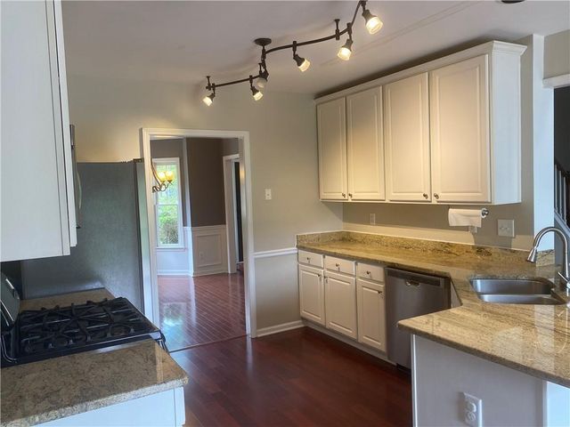 3470 Maple Terrace Drive, Suwanee, GA 30024