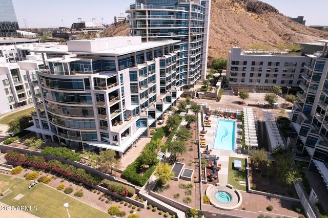 140 E RIO SALADO Parkway 207, Tempe, AZ 85281