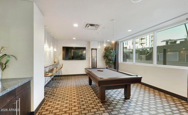 140 E RIO SALADO Parkway 207, Tempe, AZ 85281