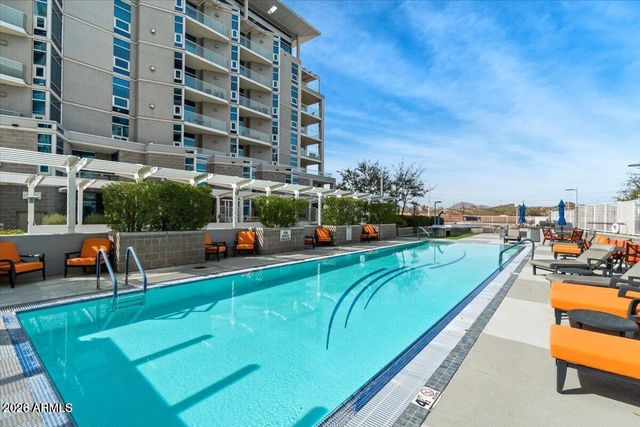 140 E RIO SALADO Parkway 207, Tempe, AZ 85281