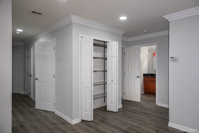 26 Neal 26, South Setauket, NY 11720