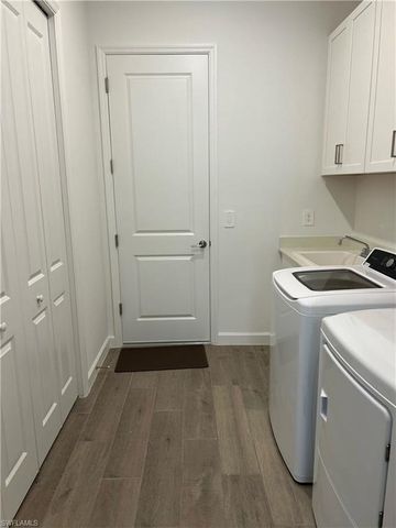 11017 Hanging Vine DR, Fort Myers, FL 33913