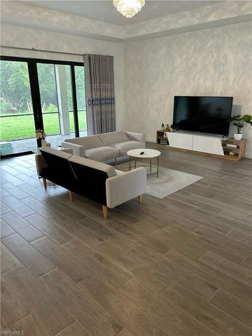 11017 Hanging Vine DR, Fort Myers, FL 33913