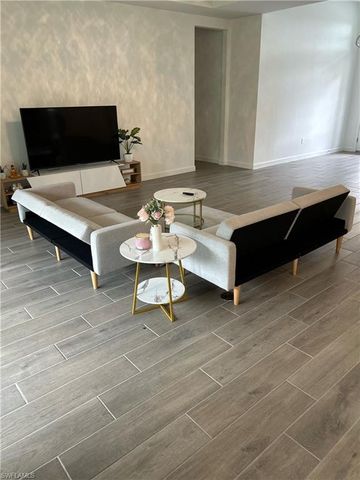 11017 Hanging Vine DR, Fort Myers, FL 33913