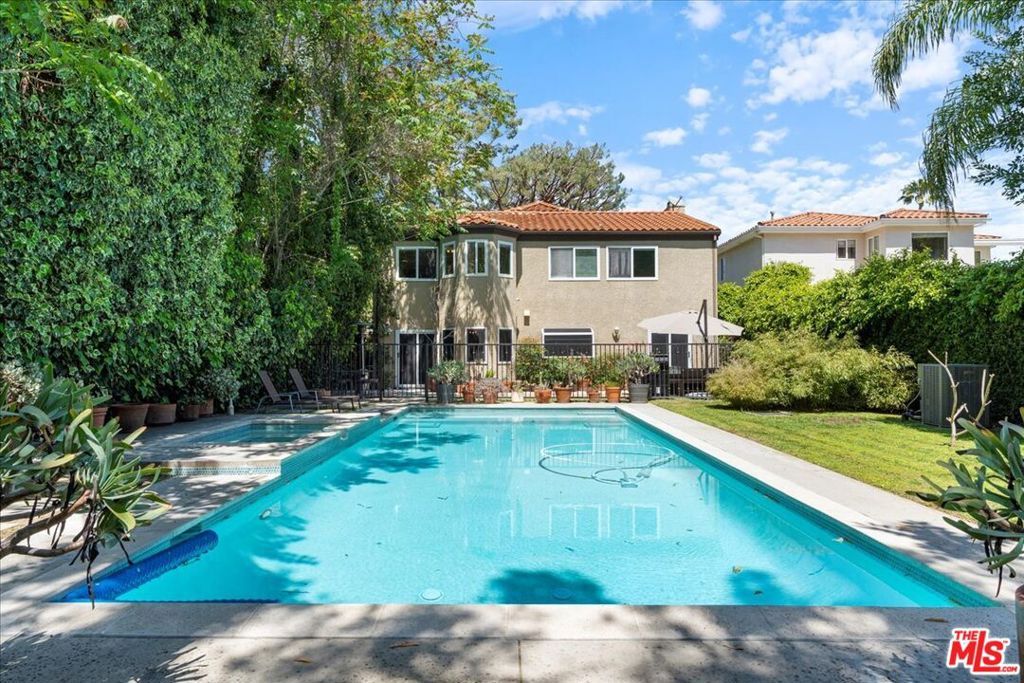 Image 35 of property listing at 12834 Landale Street, Studio City, CA 91604