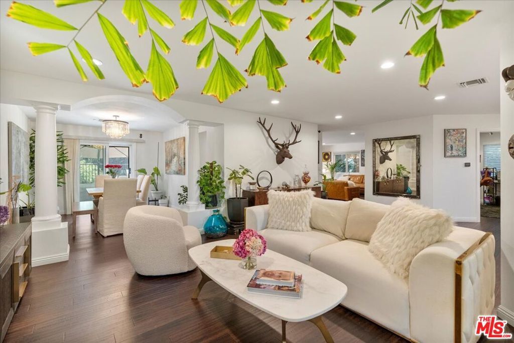 Image 7 of property listing at 12834 Landale Street, Studio City, CA 91604