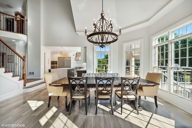 675 Old Barrington Road, North Barrington, IL 60010