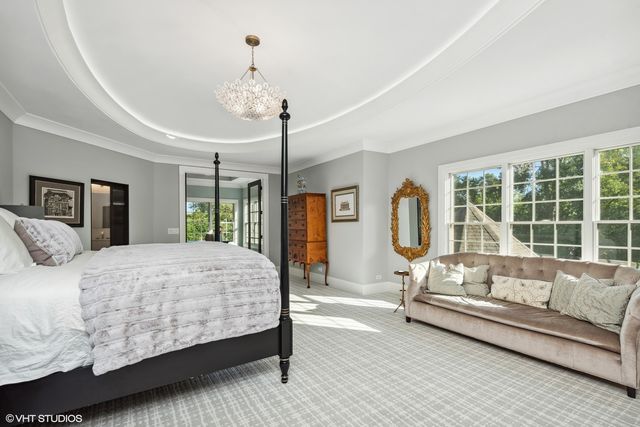 675 Old Barrington Road, North Barrington, IL 60010