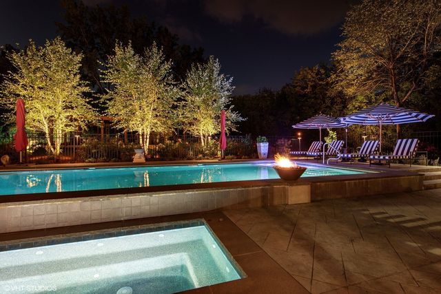 675 Old Barrington Road, North Barrington, IL 60010