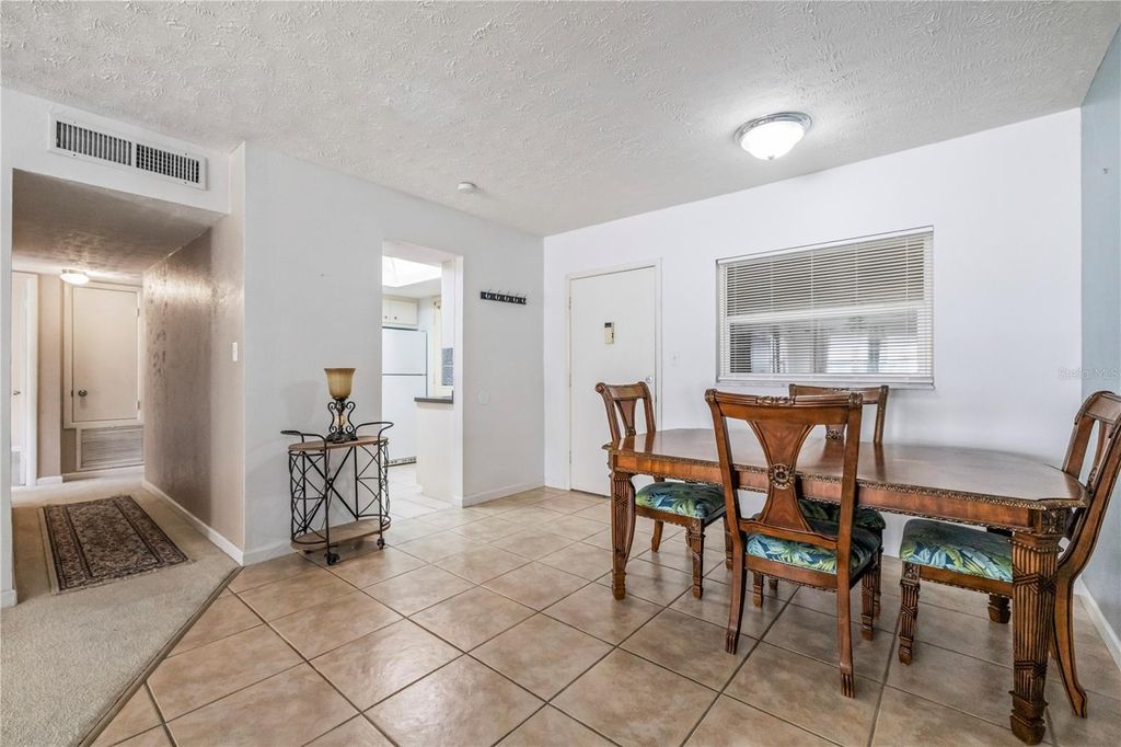 Image 6 of property listing at 3100 HARBOR BOULEVARD 106, Port Charlotte, FL 33952