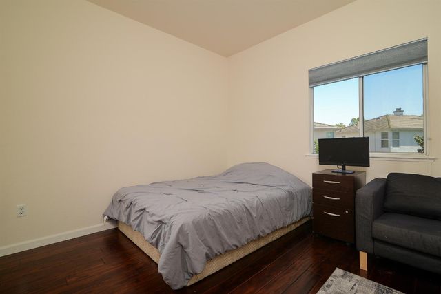 1933 Bastona, Elk Grove, CA 95758