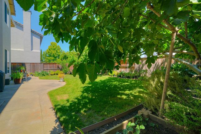 1933 Bastona, Elk Grove, CA 95758