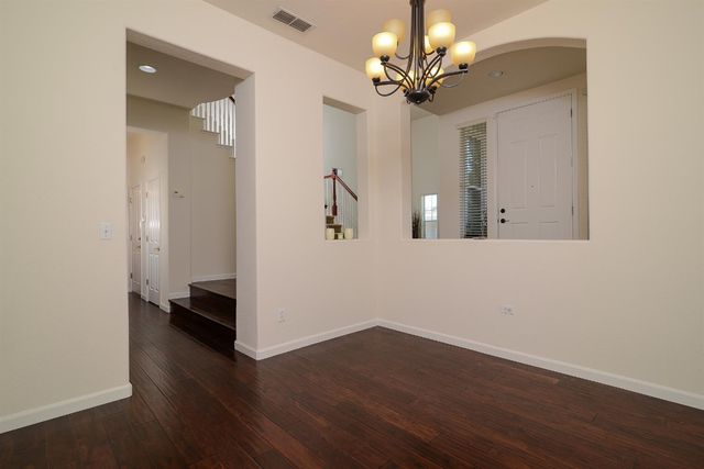 1933 Bastona, Elk Grove, CA 95758