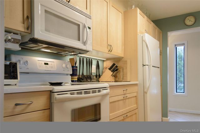 350 Water Street 1-2, Newburgh, NY 12550