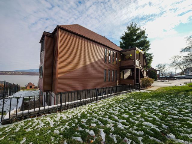 350 Water Street 1-2, Newburgh, NY 12550