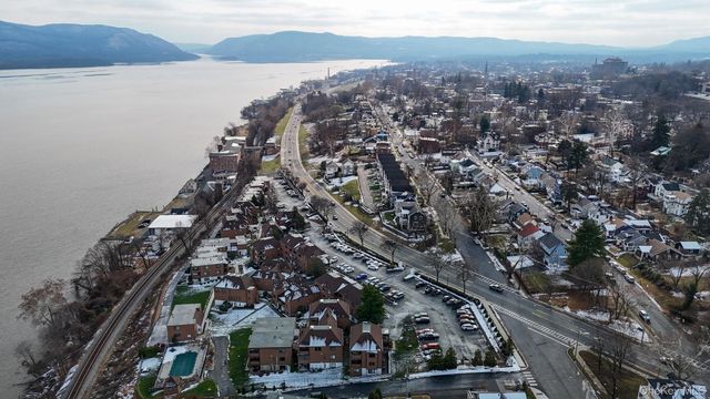 350 Water Street 1-2, Newburgh, NY 12550