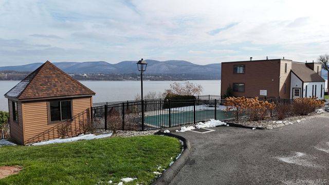 350 Water Street 1-2, Newburgh, NY 12550