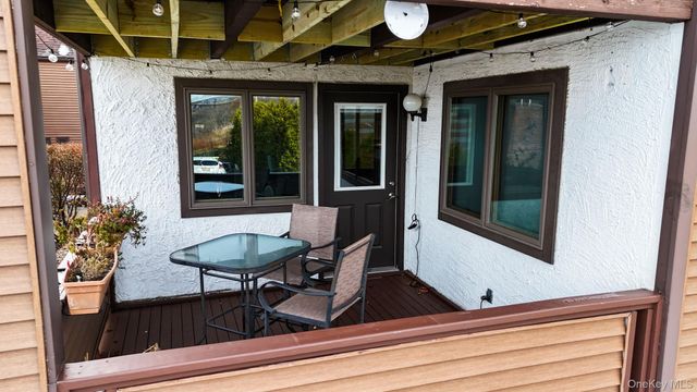 350 Water Street 1-2, Newburgh, NY 12550