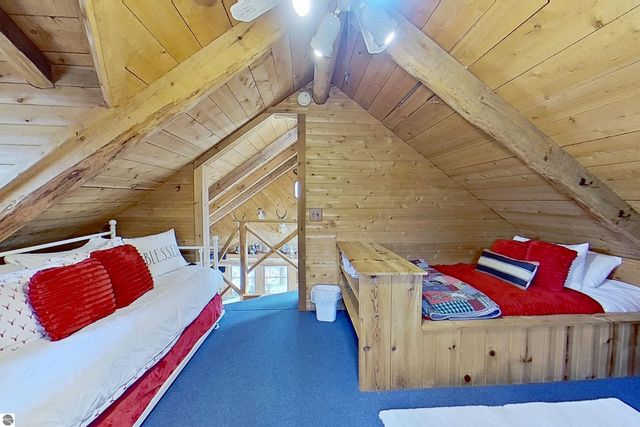 4553 S Paradise, Merritt, MI 49667