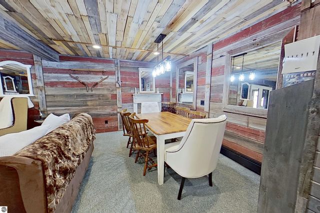 4553 S Paradise, Merritt, MI 49667