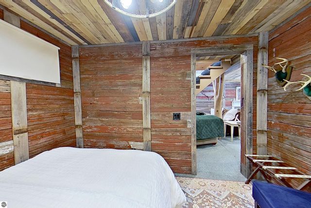 4553 S Paradise, Merritt, MI 49667