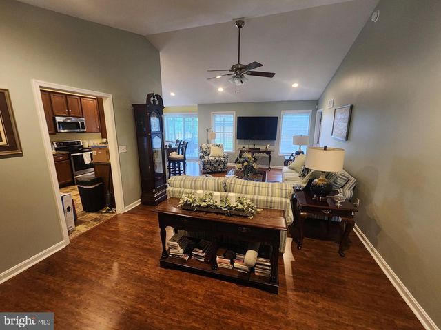 194 CATTLE DR, Felton, DE 19943
