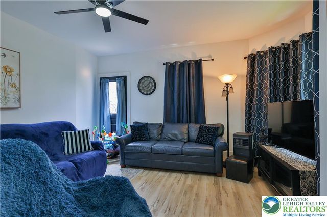 234 East Northampton Street, Bath Boro, PA 18014